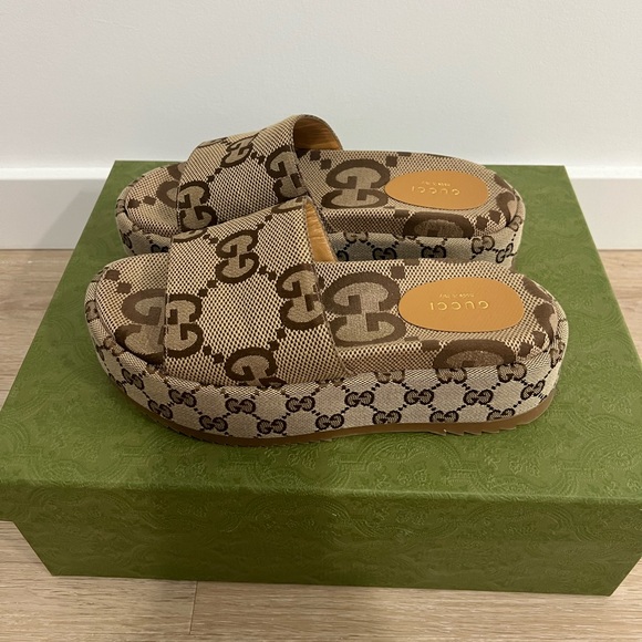 Gucci Slides - Picture 5 of 7